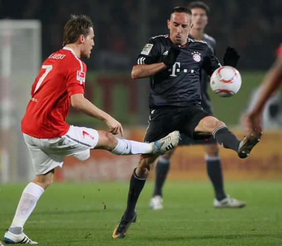 无论您是铁 无论您是铁